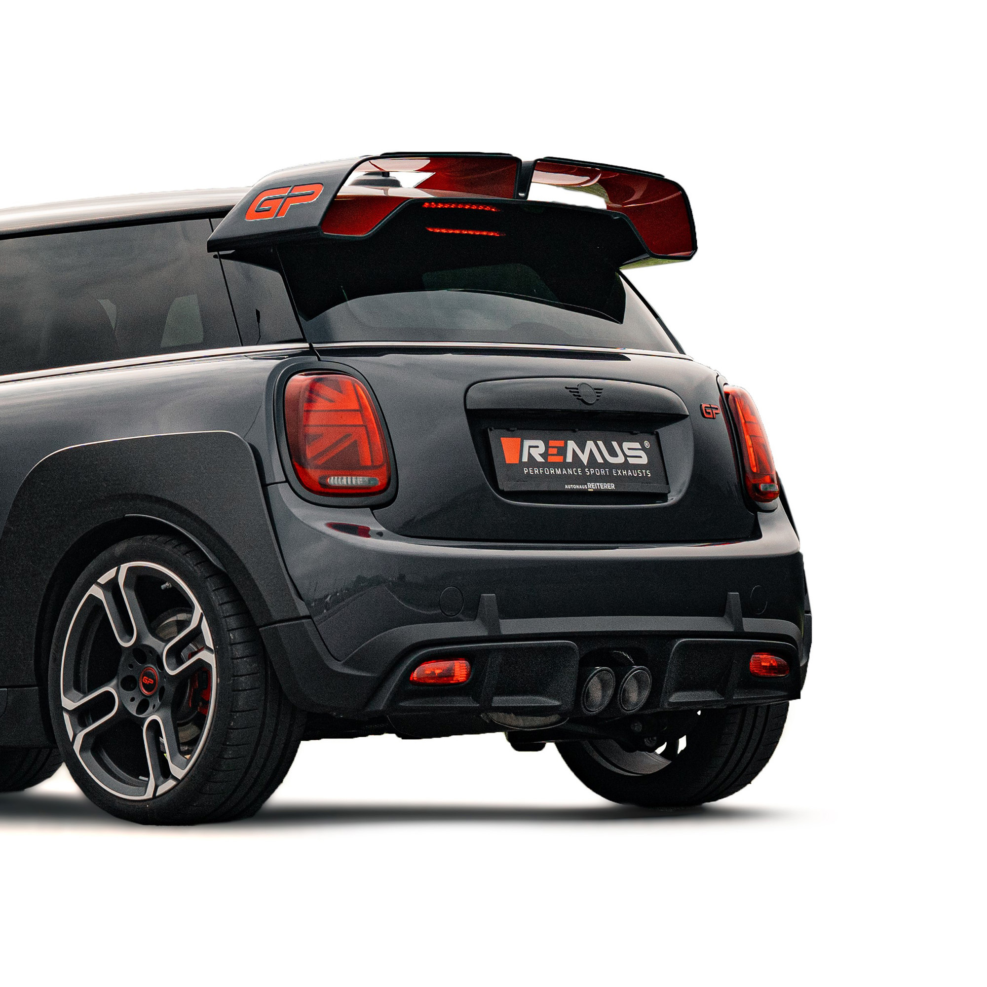 Sistema di scarico racing Remus a partire dal catalizzatore per MINI Typ(e) F56 2.0L Turbo, JCW GP (3 porte) 225kW (con FAP)